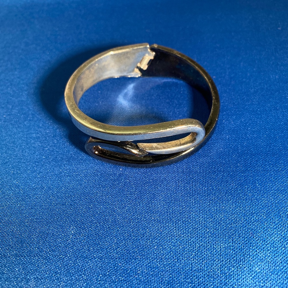 Sterling  Silver Hinged made in Mexico bracelet